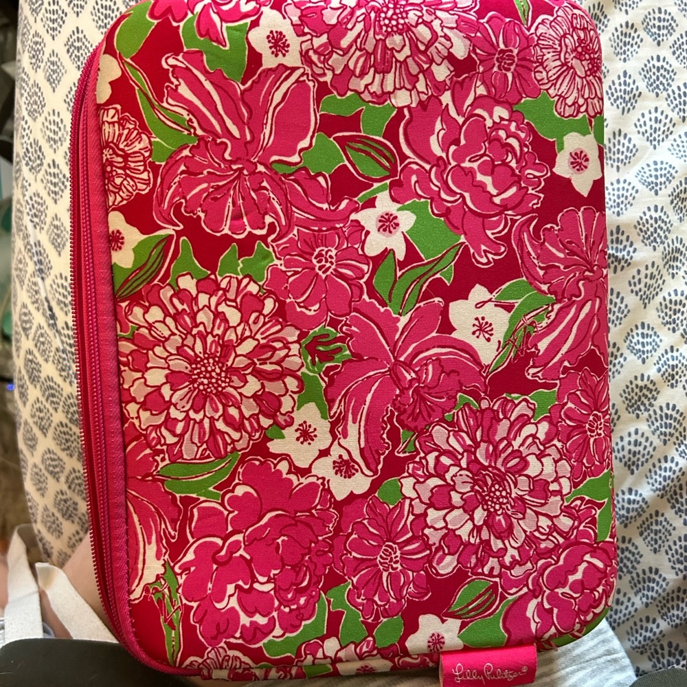 Lilly Pulitzer tablet / electronic padded case